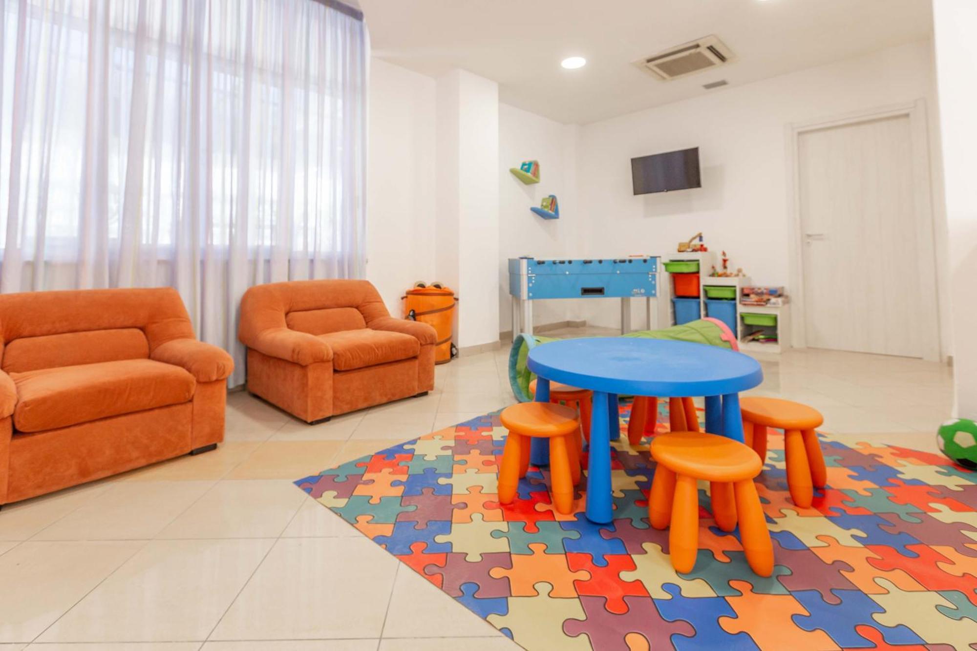 Hotel Ribot Rimini Buitenkant foto